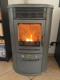 STUFA A PELLET IRIS EDILKAMIN