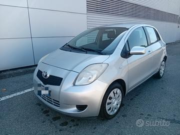 Toyota Yaris 1.0 BENZINA *UNICA - PROPRIETARIA*