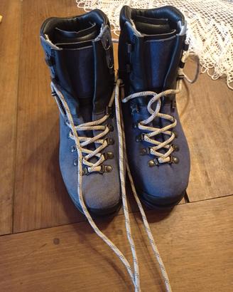 scarponi "Scarpa"  nr.36.