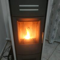 Stufa a pellet piazzetta P963 canalizzata 11Kw