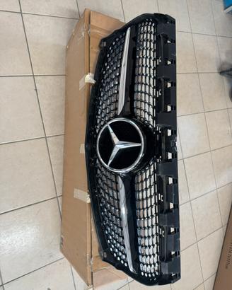 Griglia  paraurti originale Mercedes CLA (C117)