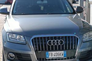 AUDI Q5 2.0 TDI