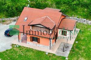 Villa di 145 m² con più di 5 locali a Potenza