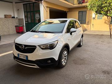Opel Crossland X 2020