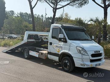Iveco daily 35.21 anno 2012 (superman)