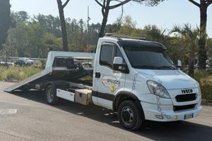 Iveco daily 35.21 anno 2012 (superman)