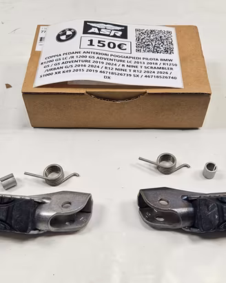 COPPIA PEDANE ANTERIORI ORIGINALI POGGIAPIEDI PILO