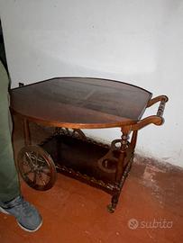 Carrello da portata in legno