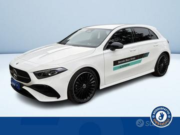 Mercedes-Benz Classe A 180d Automatic AMG Lin...