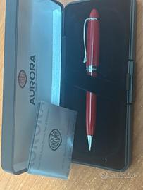 Penna Aurora Ipsilon Deluxe rossa