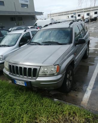 Jeep Grand Cherokee 4.7 V8 GPL + Ricambi (2 Auto) 