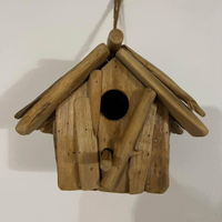 Casetta per uccellini decorativa in legno