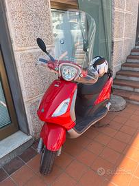 Piaggio fly 125