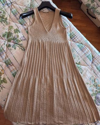 abito in maglione oro plissettato 