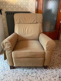 Poltrona reclinabile