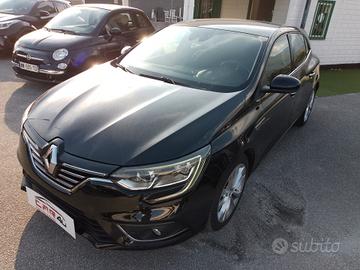 Renault Megane Mégane dCi automatica FULL OPTIONAL