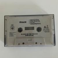 n.2 musicassette Bob Dylan e Guccini