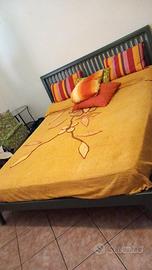 letto matrimoniale con materasso, rete a doghe,