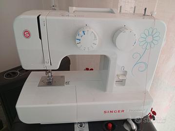 macchina da cucire 
