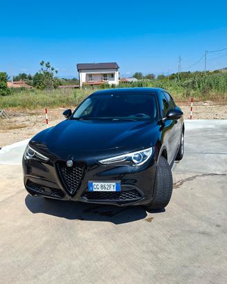 Stelvio 190cv Q4  