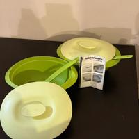 Set 3 ciotole Tupperware nuovo con mestoli