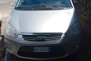 Ford c max titanium