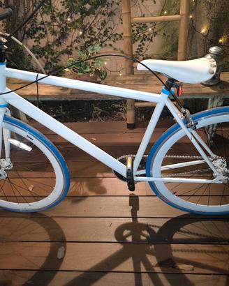 Bicicletta single speed a ruota libera mai usata