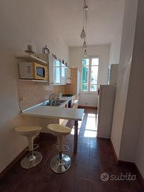 Bonaria,Via Palermo pressi Fiera Camera con bagno