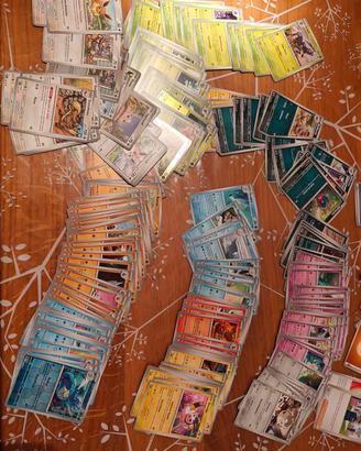 200 carte Pokemon 