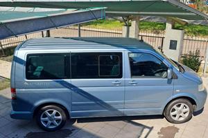 VOLKSWAGEN Multivan 2.5 TDI/130cv