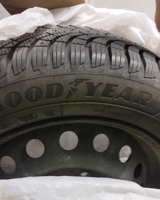 pneumatici termici+ estivi+cerchi 205 60 R16