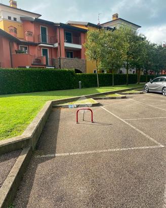 POSTO AUTO A SIRMIONE