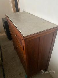 Comó antico in legno massello