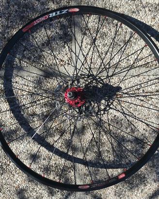Cerchi ZTR Crest ultralight e pignoni Shimano XTR