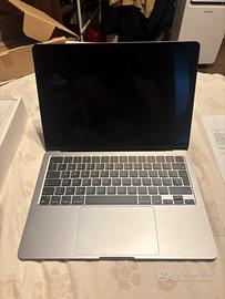 MacBook Air M2 256 GB SSD grigio siderale