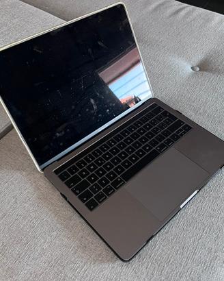 MacBook Pro 13” 2017 Space Grey – Come nuovo