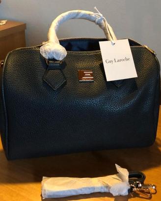 Borsa blu bauletto in cuoio trattabile