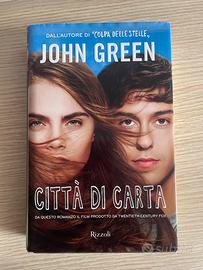 Libro “Città di carta” di John Green