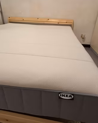 Materasso IKEA VESTERÖY 160x200 – Come nuovo
