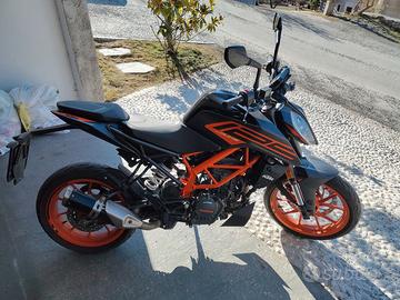 KTM 125 Duke