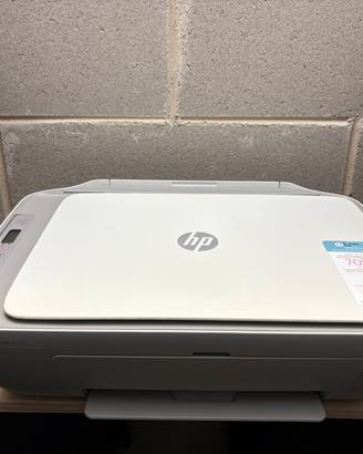 Stampante HP DEDKJET 2700 bianco nero e colori