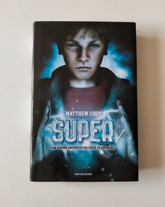 Libro Super di Matthew Cody