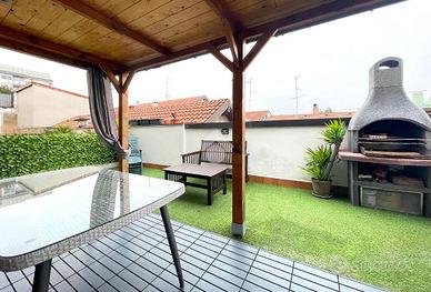 3 LOCALI A CARUGO