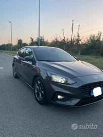 Ford Focus STlineX  1.0 ecoboost 155cv hybrid