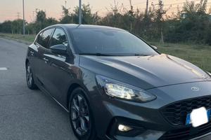 Ford Focus STlineX  1.0 ecoboost 155cv hybrid