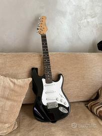 chitarra elettrica Eko ST100 3/4