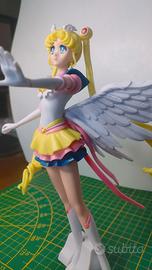 Card e statuetta Eternal Sailor Moon