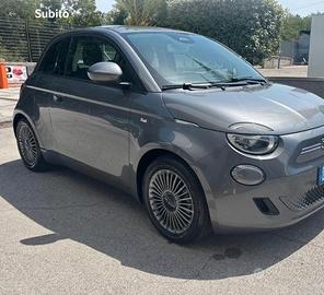 Fiat ,500e ,La prima stupenda