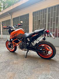 KTM DUKE 690 - 21500km