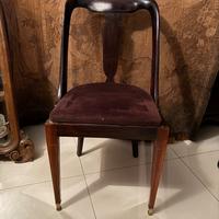 Sedia in noce fine ‘700